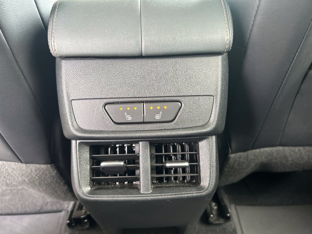 Certified 2026 GMC Terrain AT4 w/ Convenience Package III AWD/4WD image 14
