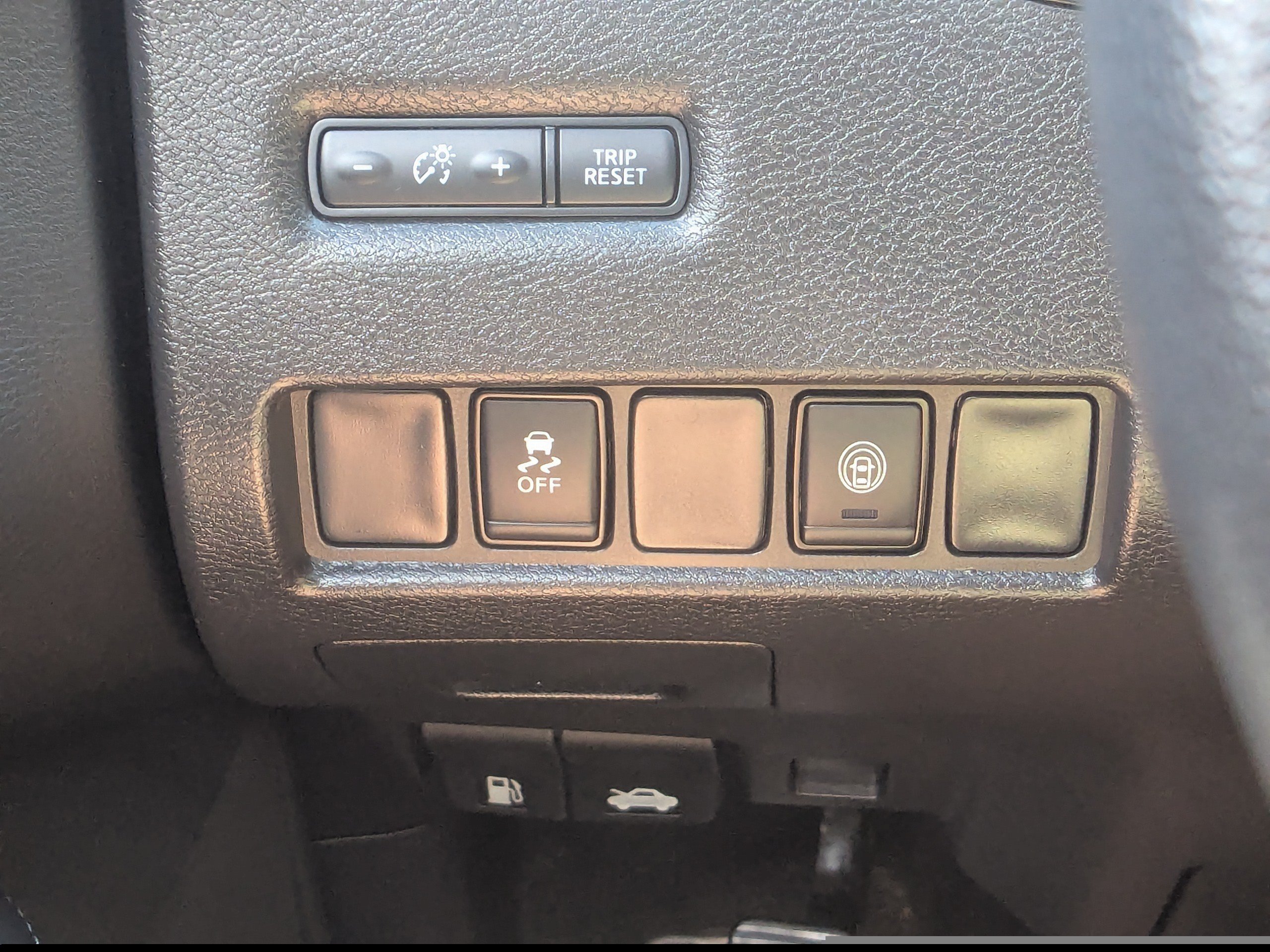 Used 2024 Nissan Murano SV AWD/4WD image 29