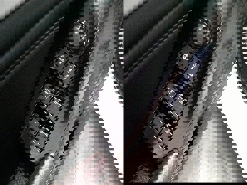 Used 2017 MAZDA MAZDA3 Touring image 34