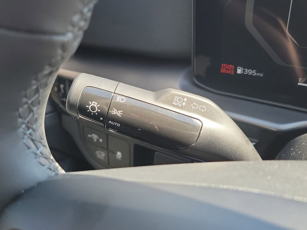 New 2026 Kia Sportage SX FWD image 30