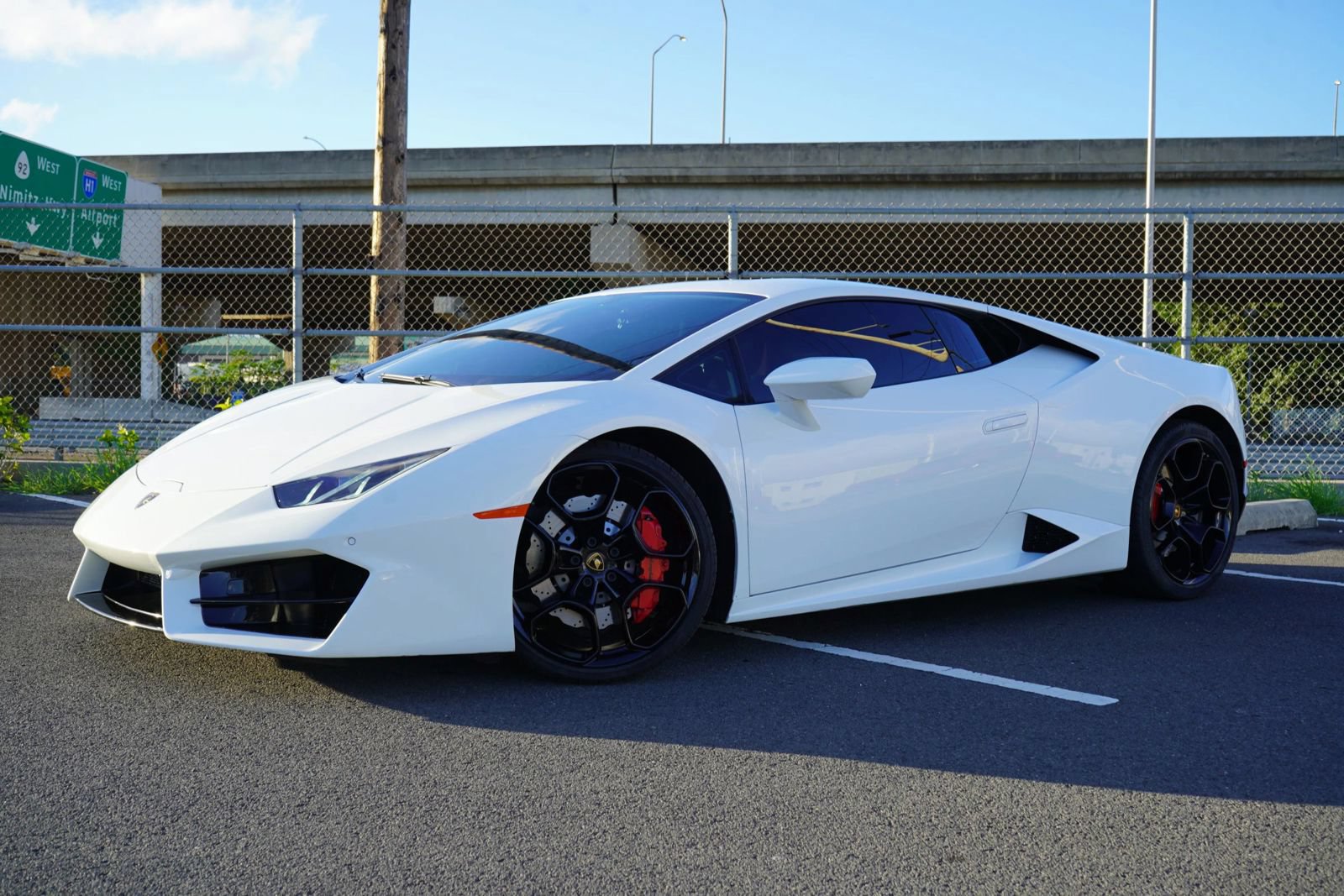 Used 2019 Lamborghini Huracan LP 580-2 RWD image 3