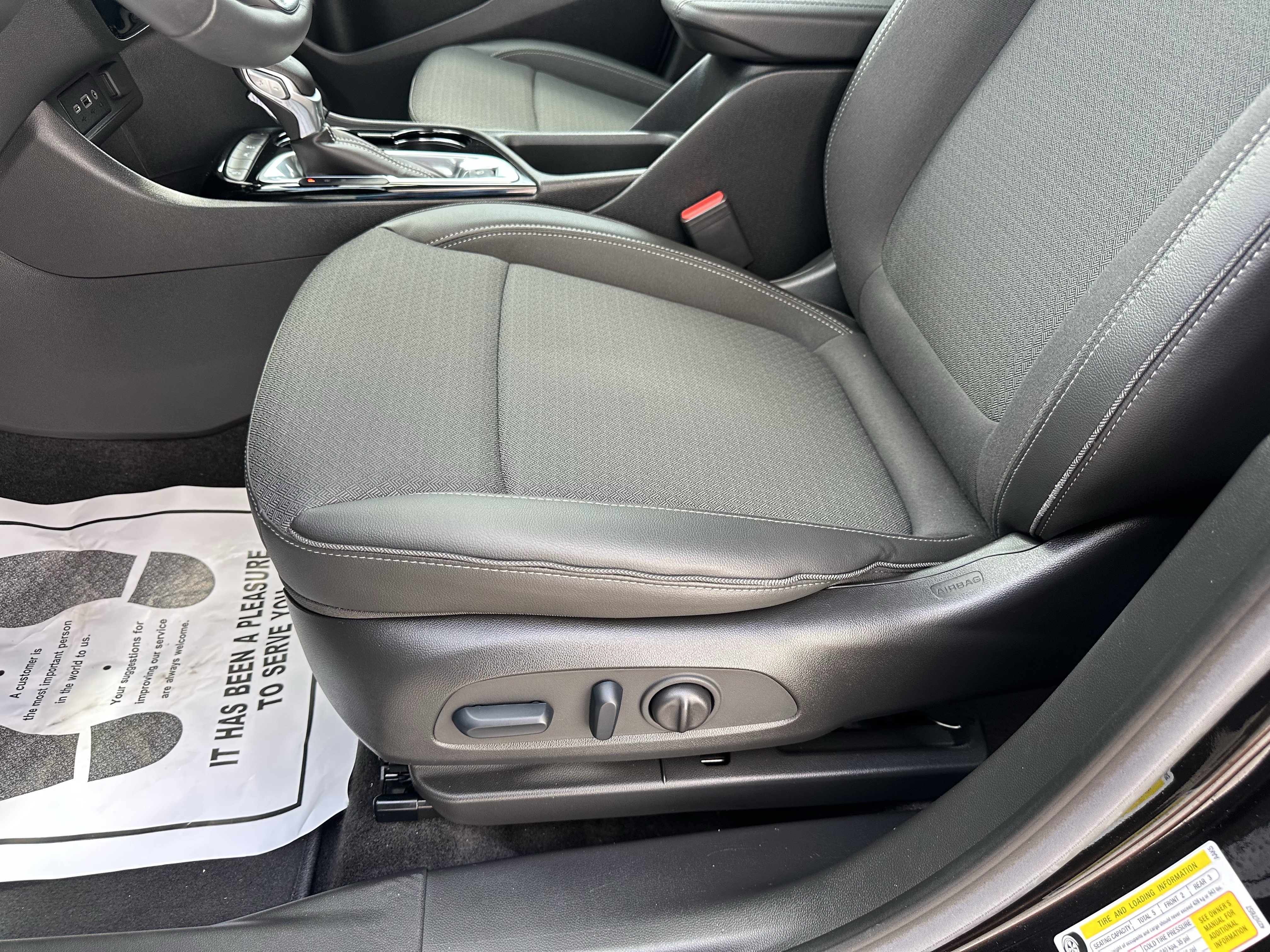 Certified 2023 Buick Encore GX Preferred w/ Cold Weather Comfort Package FWD image 20