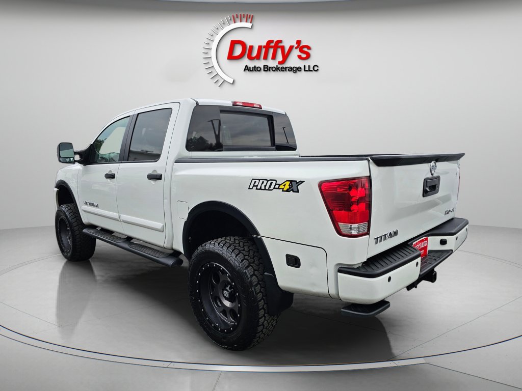Used 2015 Nissan Titan PRO-4X image 17