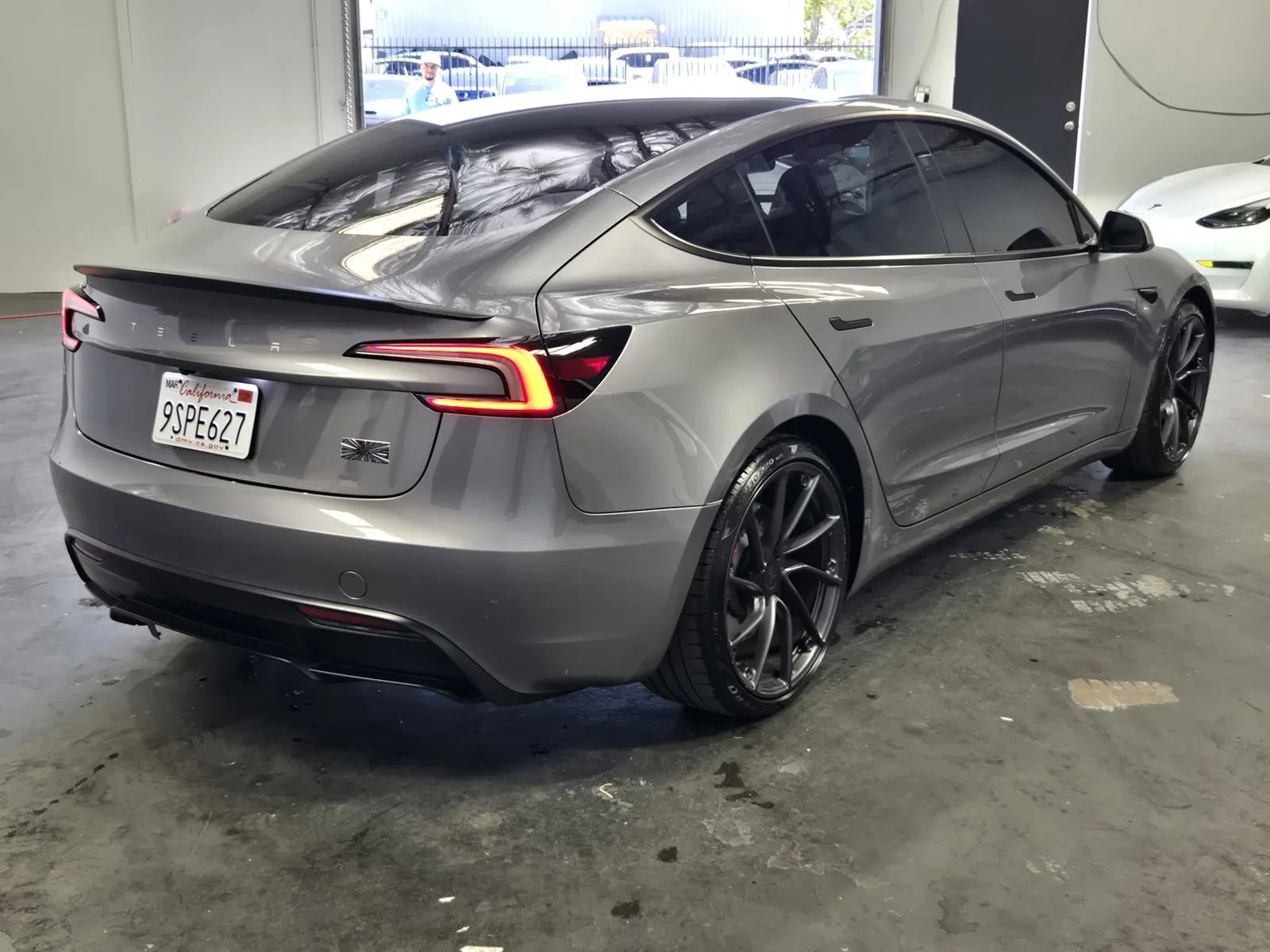 Used 2025 Tesla Model 3 Performance AWD/4WD image 4