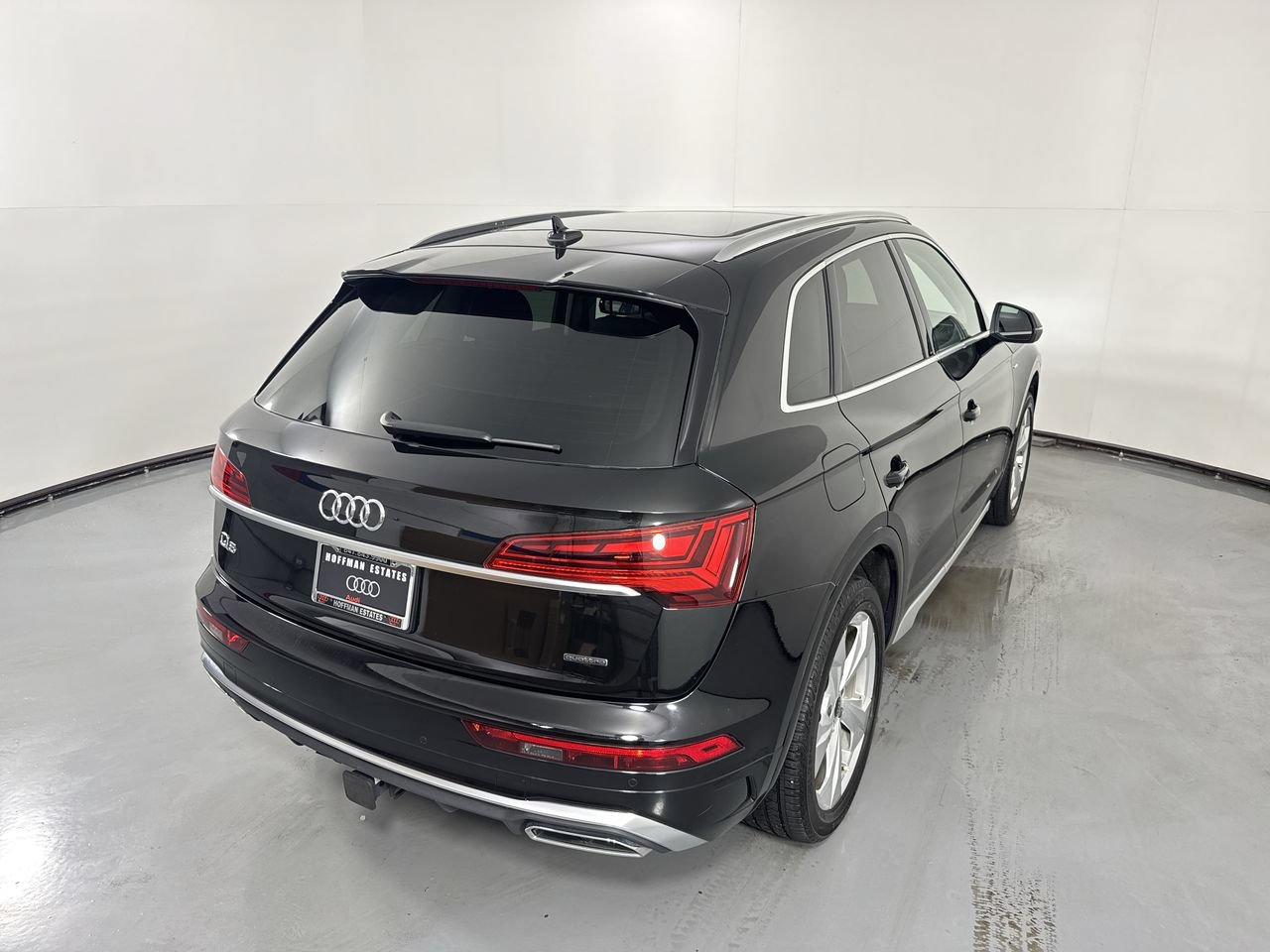 Used 2023 Audi Q5 2.0T Premium Plus w/ Premium Plus Package AWD/4WD image 37