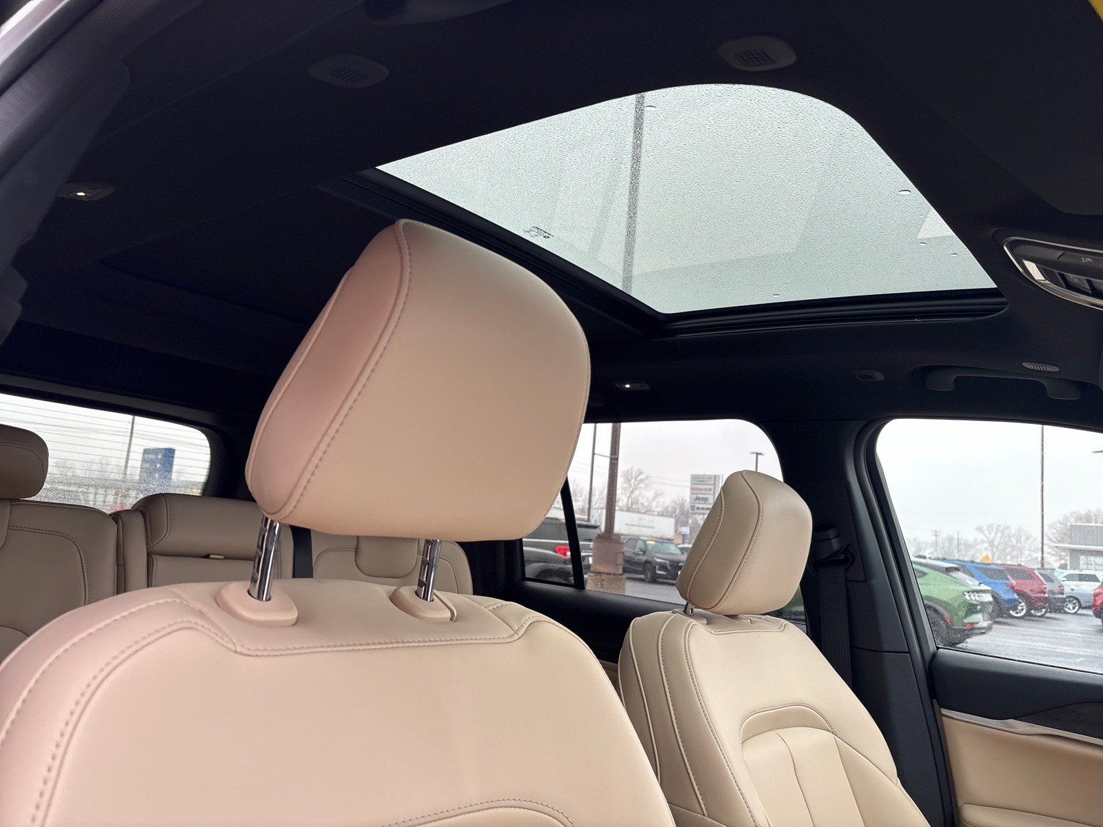 New 2026 Jeep Grand Cherokee Limited image 8