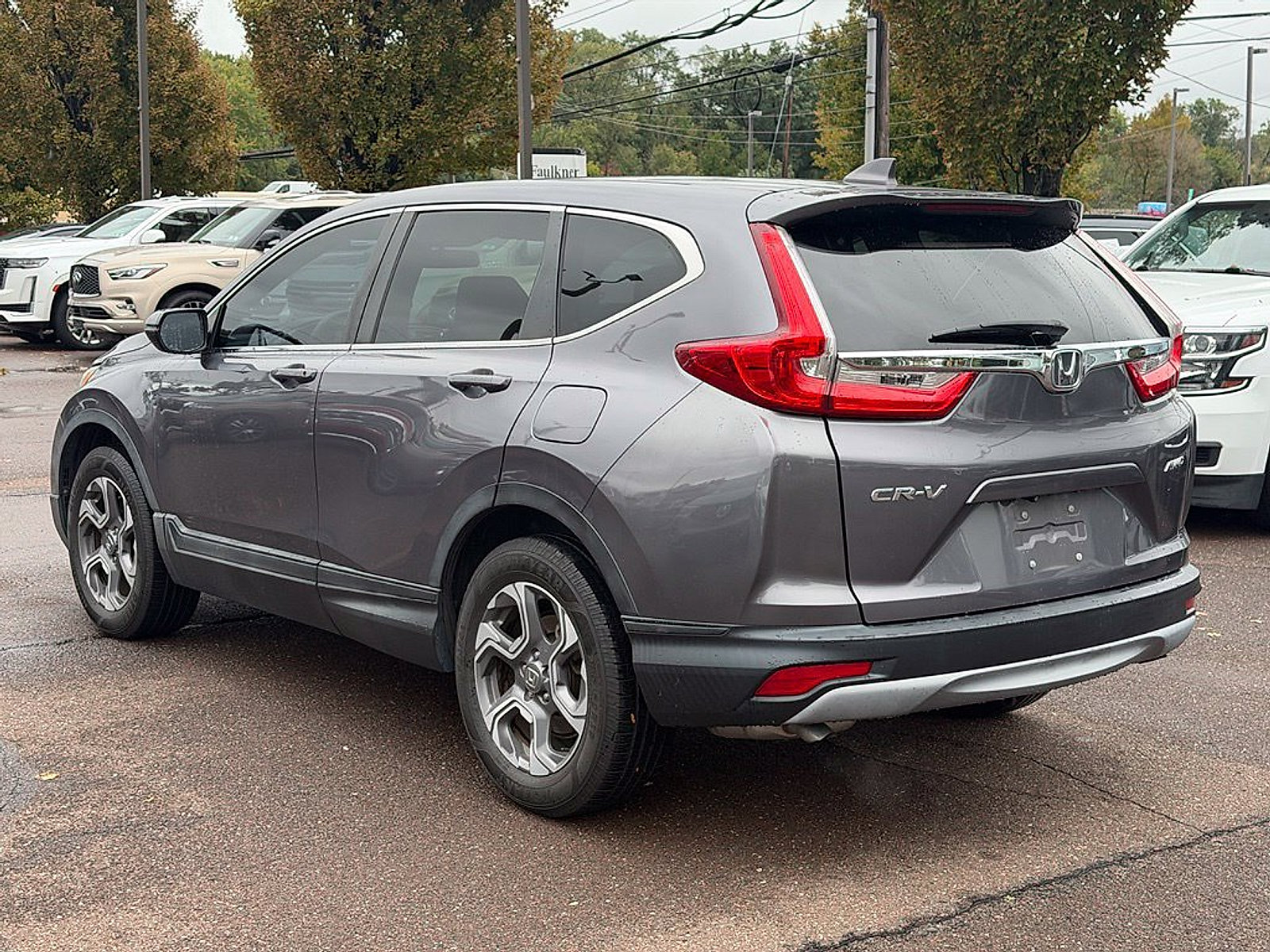 Used 2019 Honda CR-V EX image 5