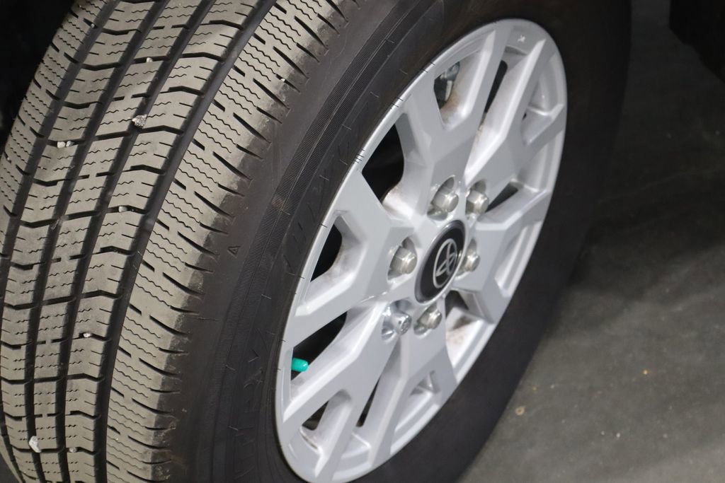 Used 2024 Toyota Tacoma SR5 image 30