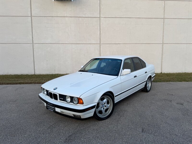 Used 1991 BMW M5 RWD image 5
