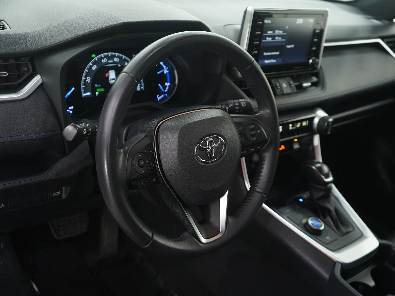 Used 2020 Toyota RAV4 XSE image 21