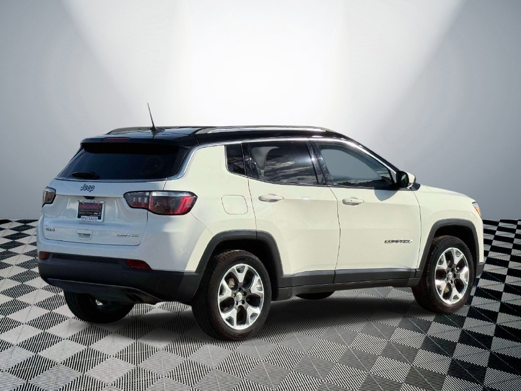 Used 2019 Jeep Compass Limited AWD/4WD image 6