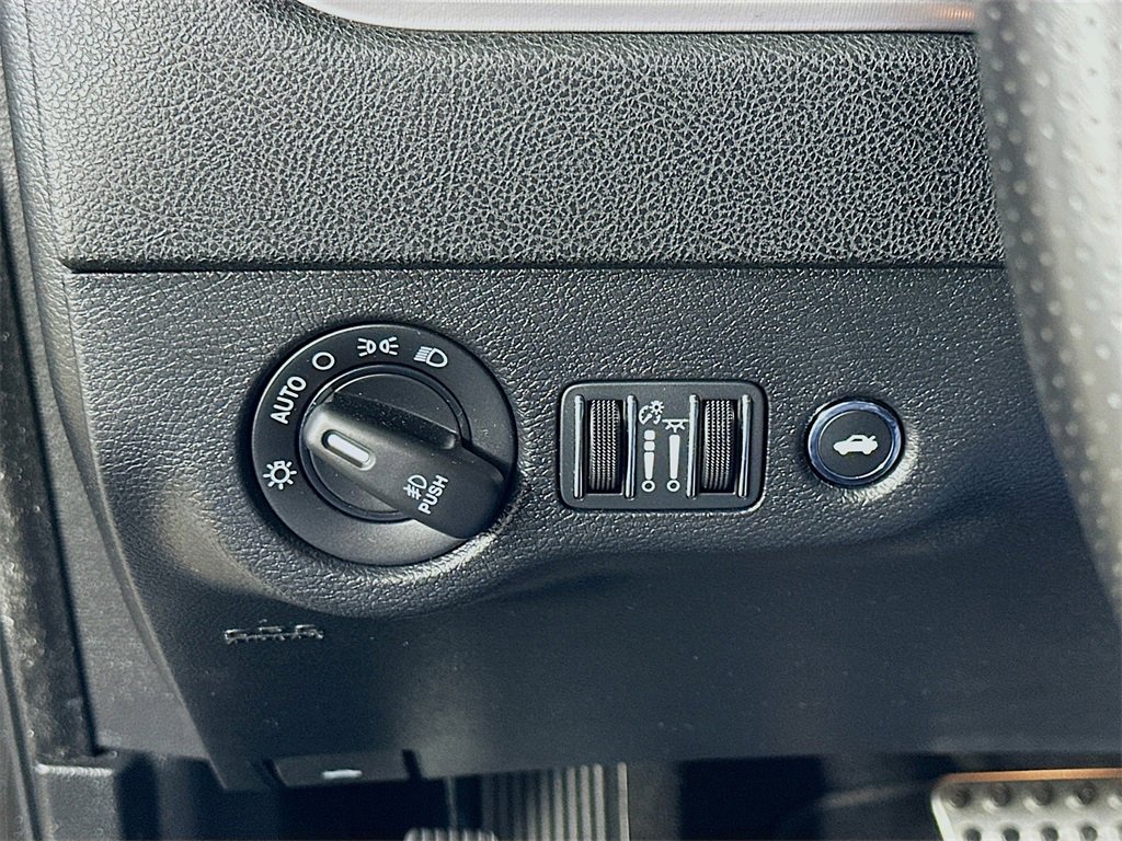 Used 2023 Dodge Charger Scat Pack w/ Technology Group image 21