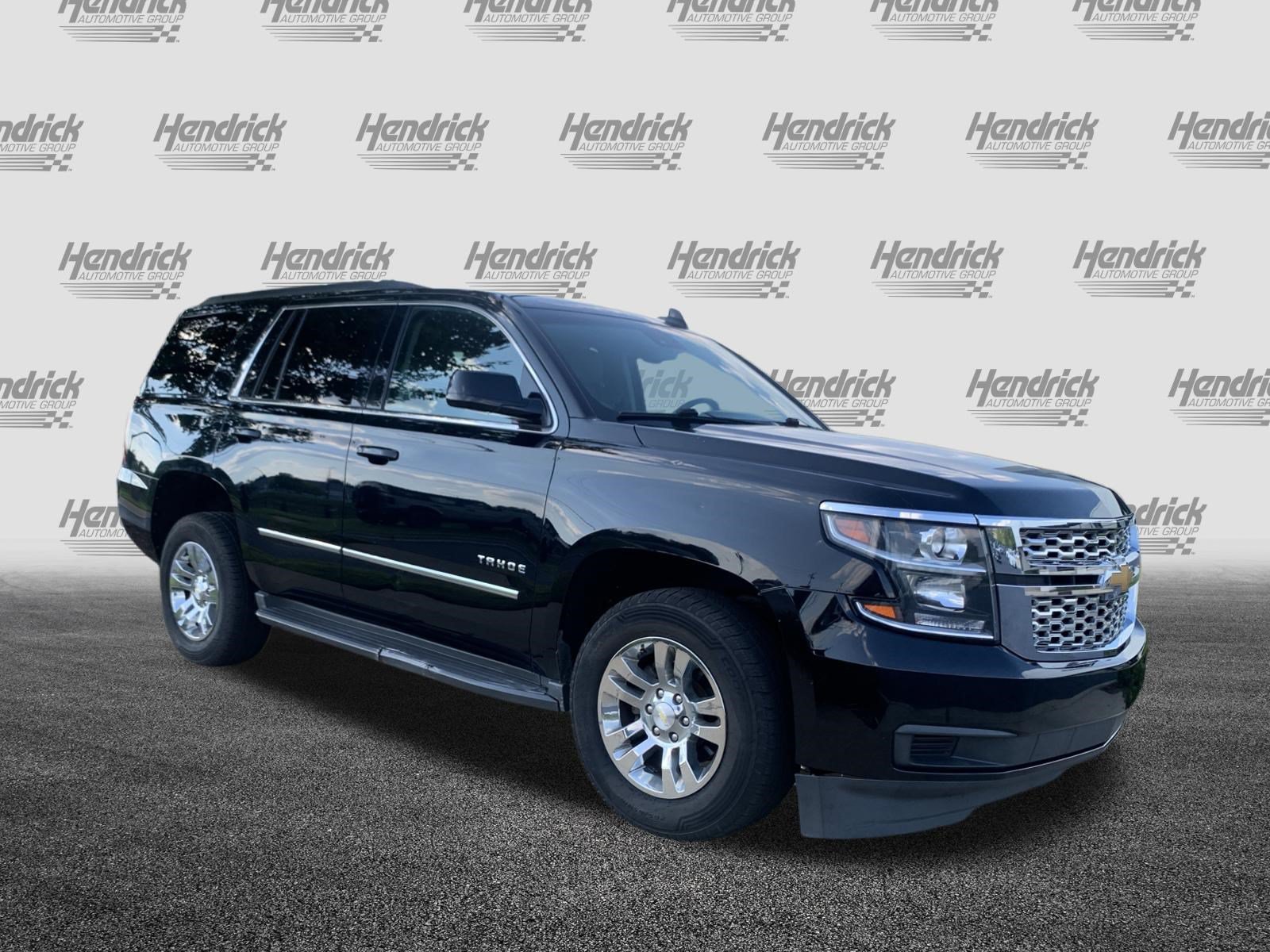 Used 2017 Chevrolet Tahoe LT RWD image 2