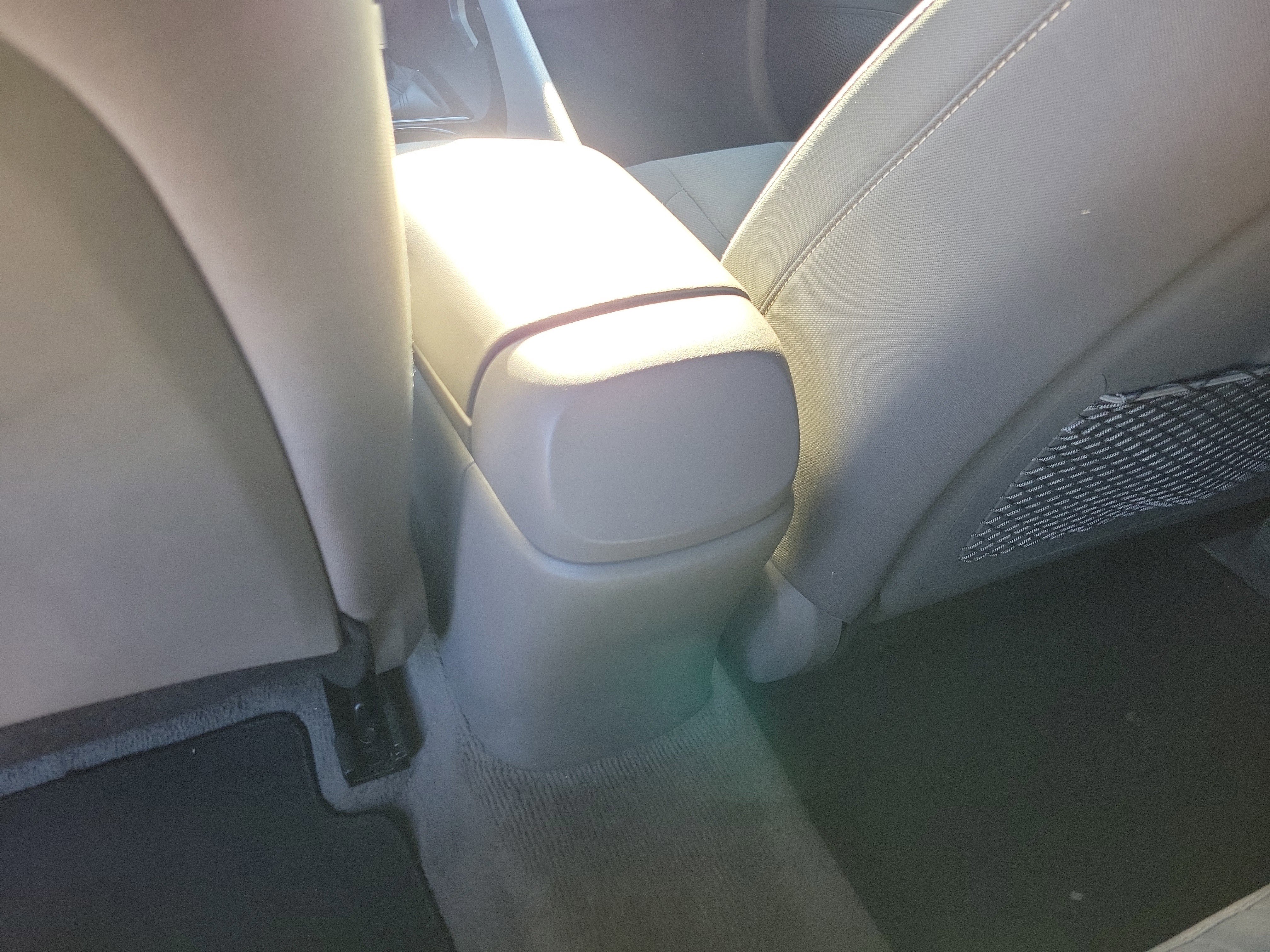 Certified 2022 Hyundai Elantra SEL w/ Convenience + Premium Package image 10