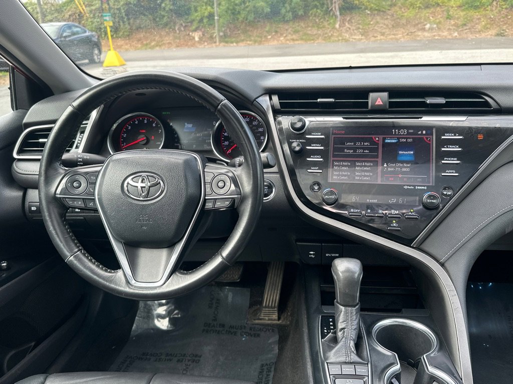 Used 2019 Toyota Camry XSE image 31