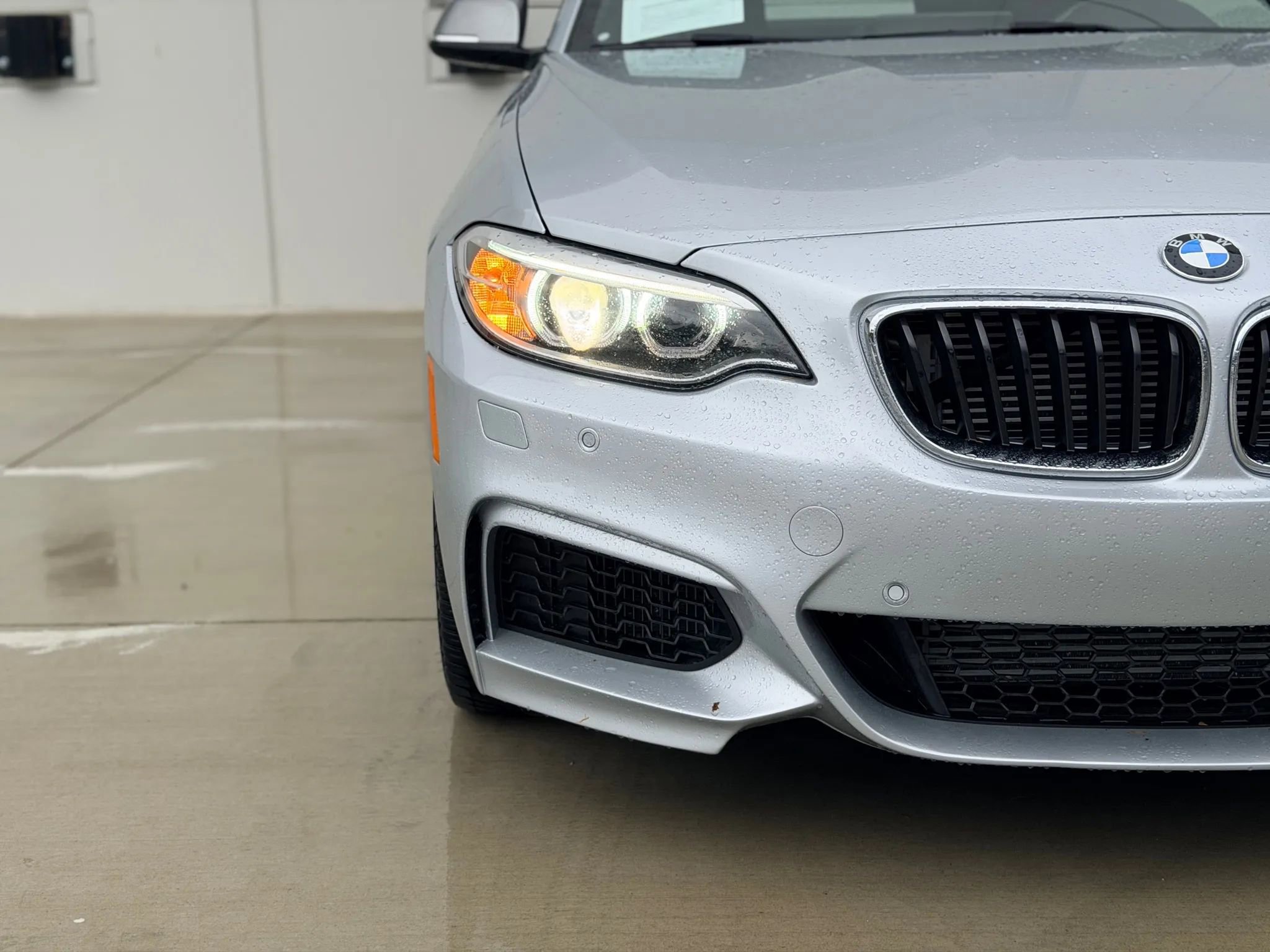 Used 2016 BMW M235i xDrive Coupe image 23