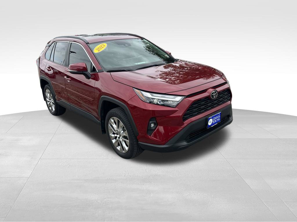 Used 2023 Toyota RAV4 XLE Premium AWD/4WD image 9