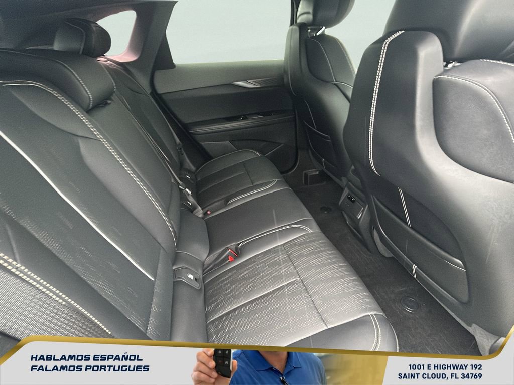 Used 2025 Cadillac Optiq Luxury 2 w/ LPO, Floor Liner Package AWD/4WD image 28
