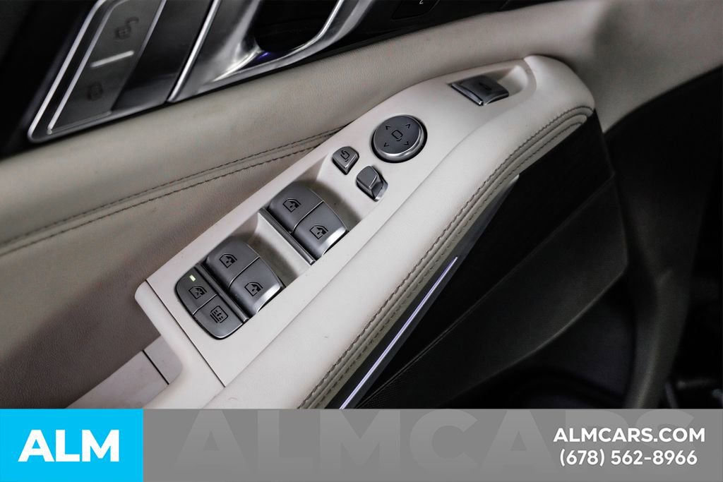 Used 2022 BMW X7 xDrive40i w/ M Sport Package image 54