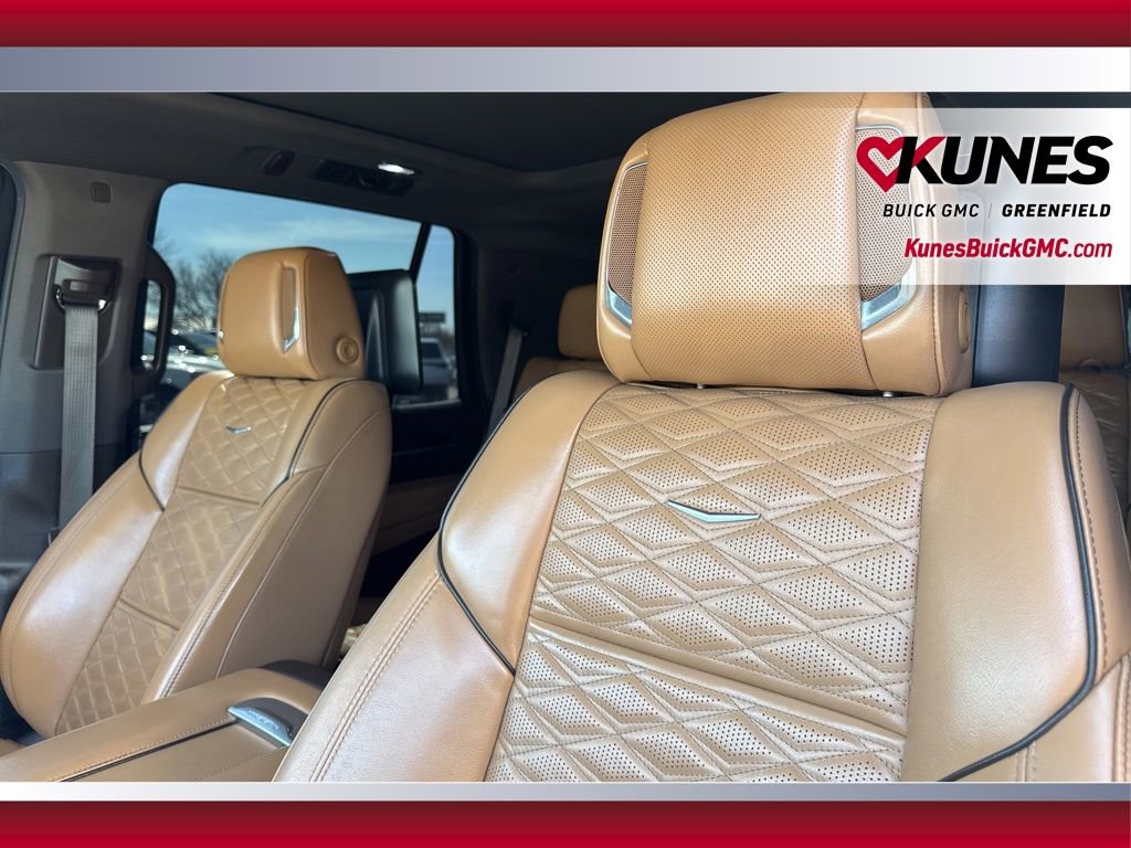 Used 2021 Cadillac Escalade Sport w/ Driver Assist Tech Package image 13