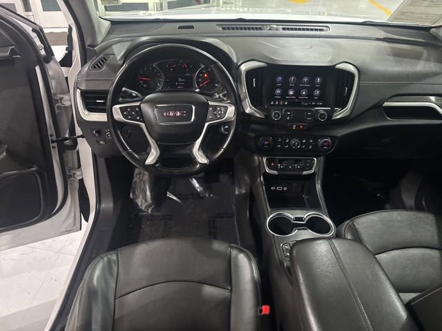 Used 2024 GMC Terrain SLT AWD/4WD image 31