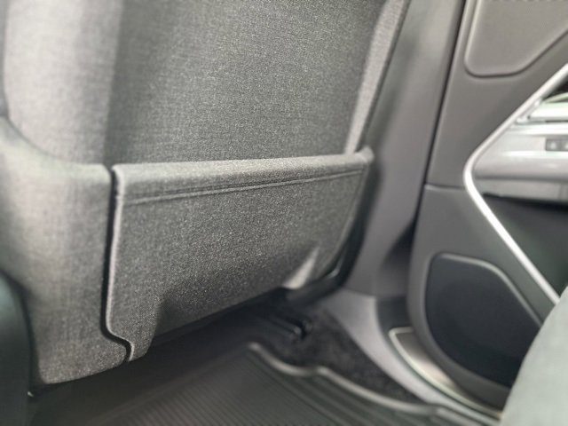 New 2025 Land Rover Range Rover SE image 50