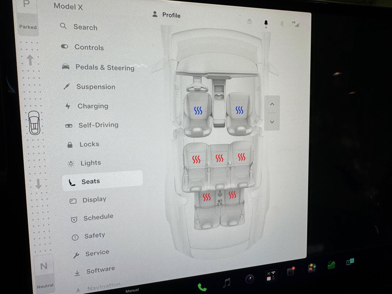 Used 2022 Tesla Model X AWD/4WD image 18