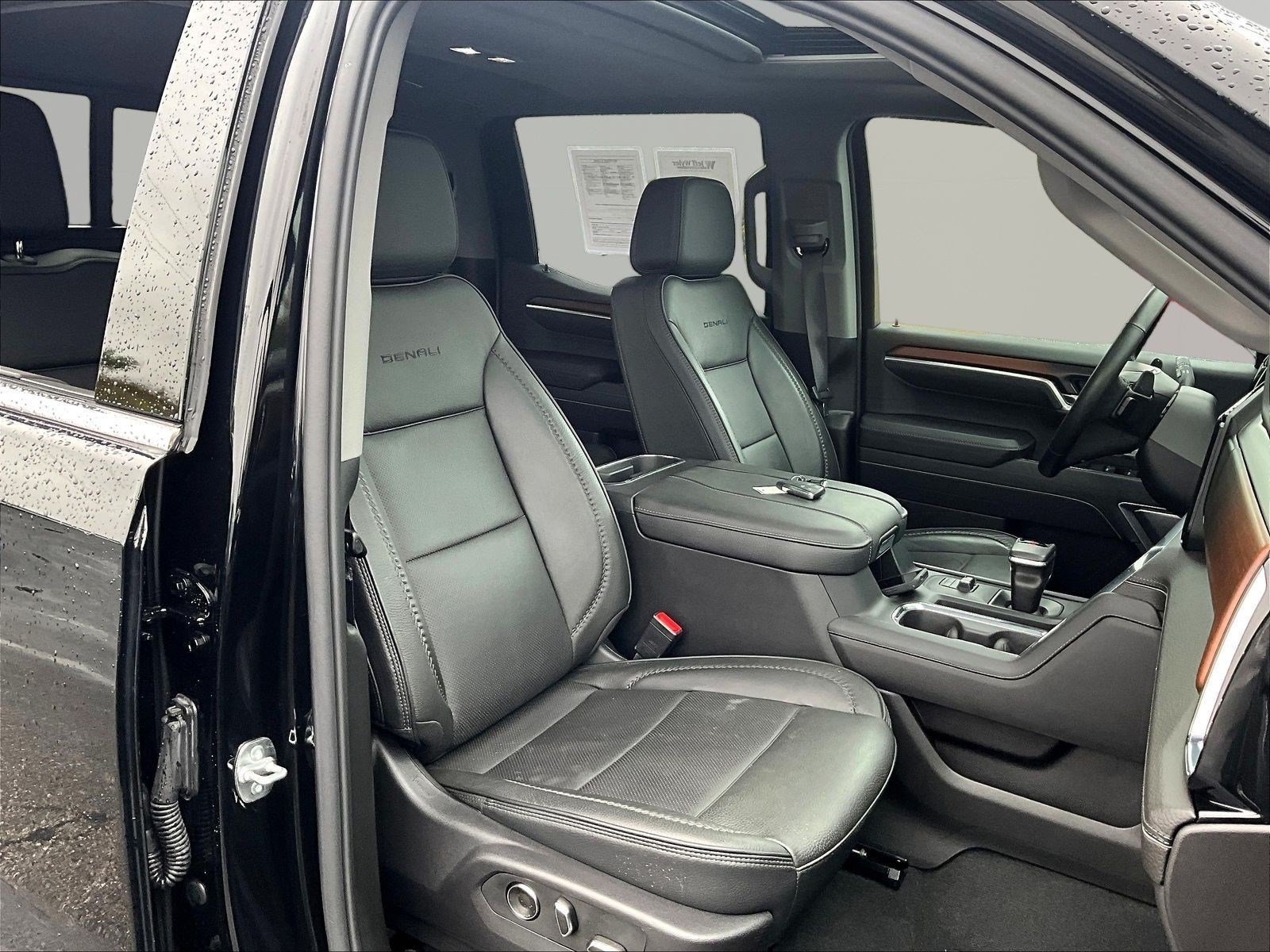 Used 2026 GMC Sierra 1500 Denali w/ Denali Reserve Package AWD/4WD image 30