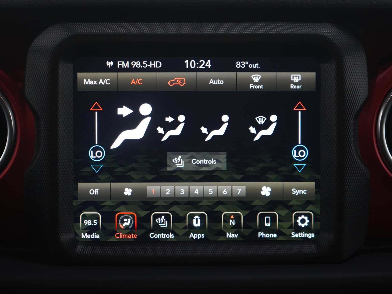 Used 2021 Jeep Wrangler Unlimited Rubicon w/ Uconnect 4C Nav & Sound Group AWD/4WD image 18