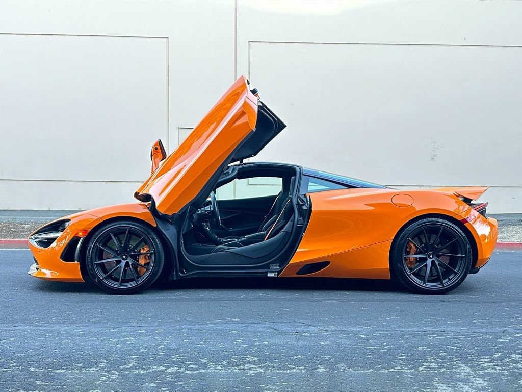 Used 2021 McLaren 720S Performance RWD image 6