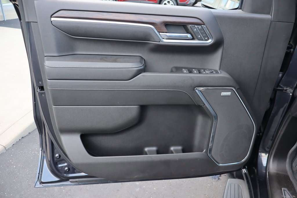 Used 2023 GMC Sierra 1500 SLT w/ SLT Premium Package image 25