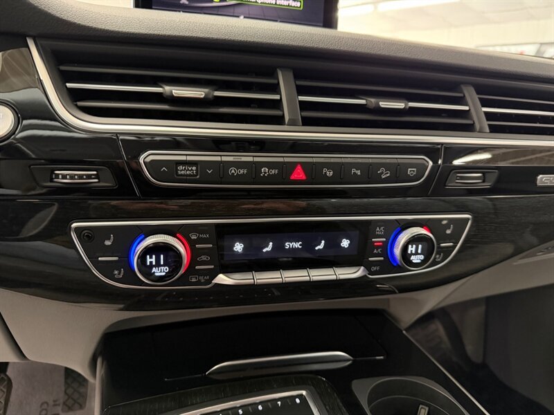 Used 2019 Audi Q7 3.0T Prestige w/ Prestige Package image 31