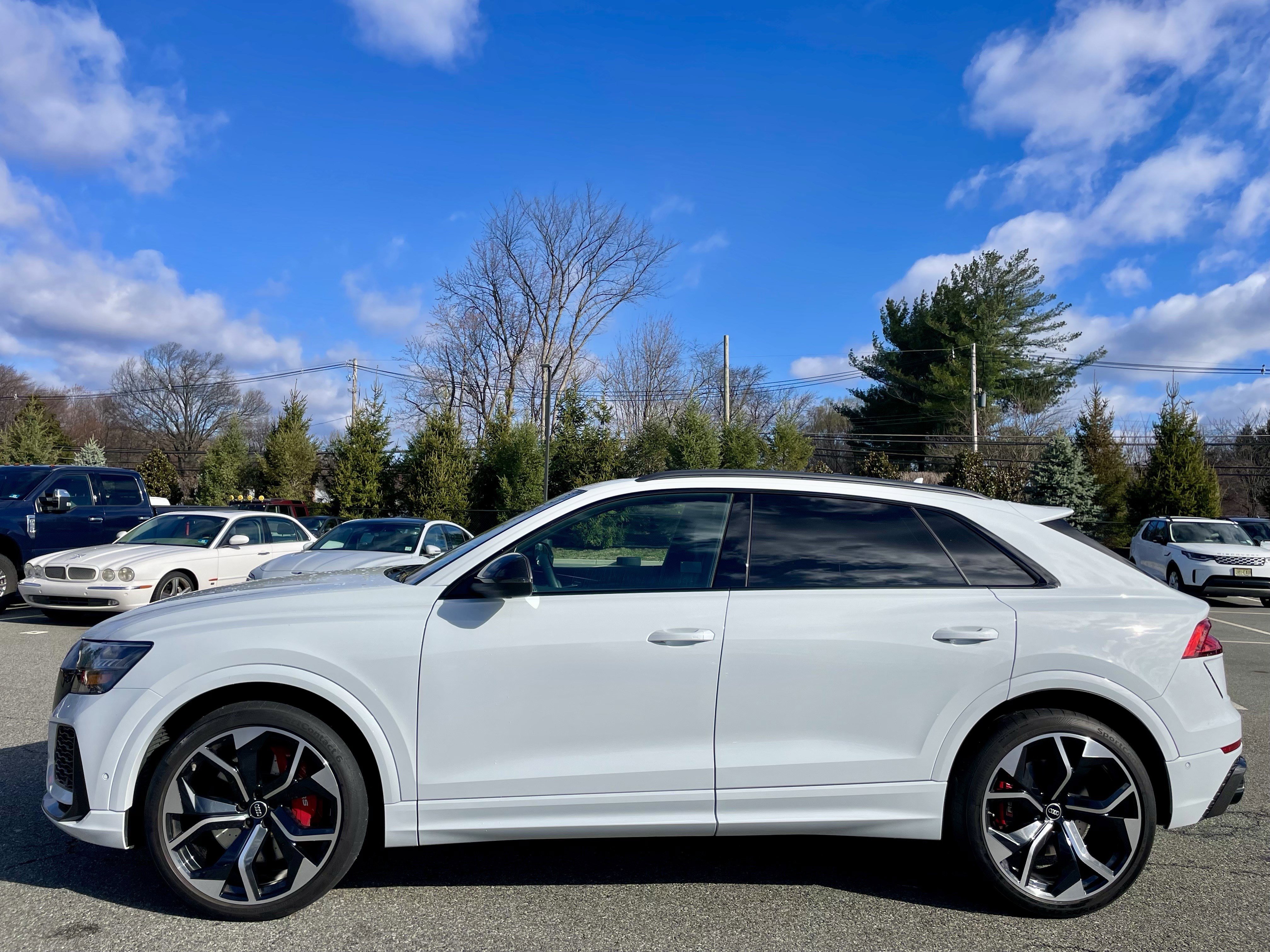 Used 2024 Audi RS Q8 4.0T image 8