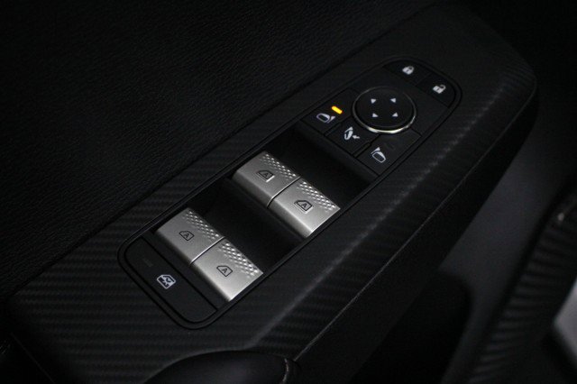 New 2026 Mitsubishi Outlander SEL image 16