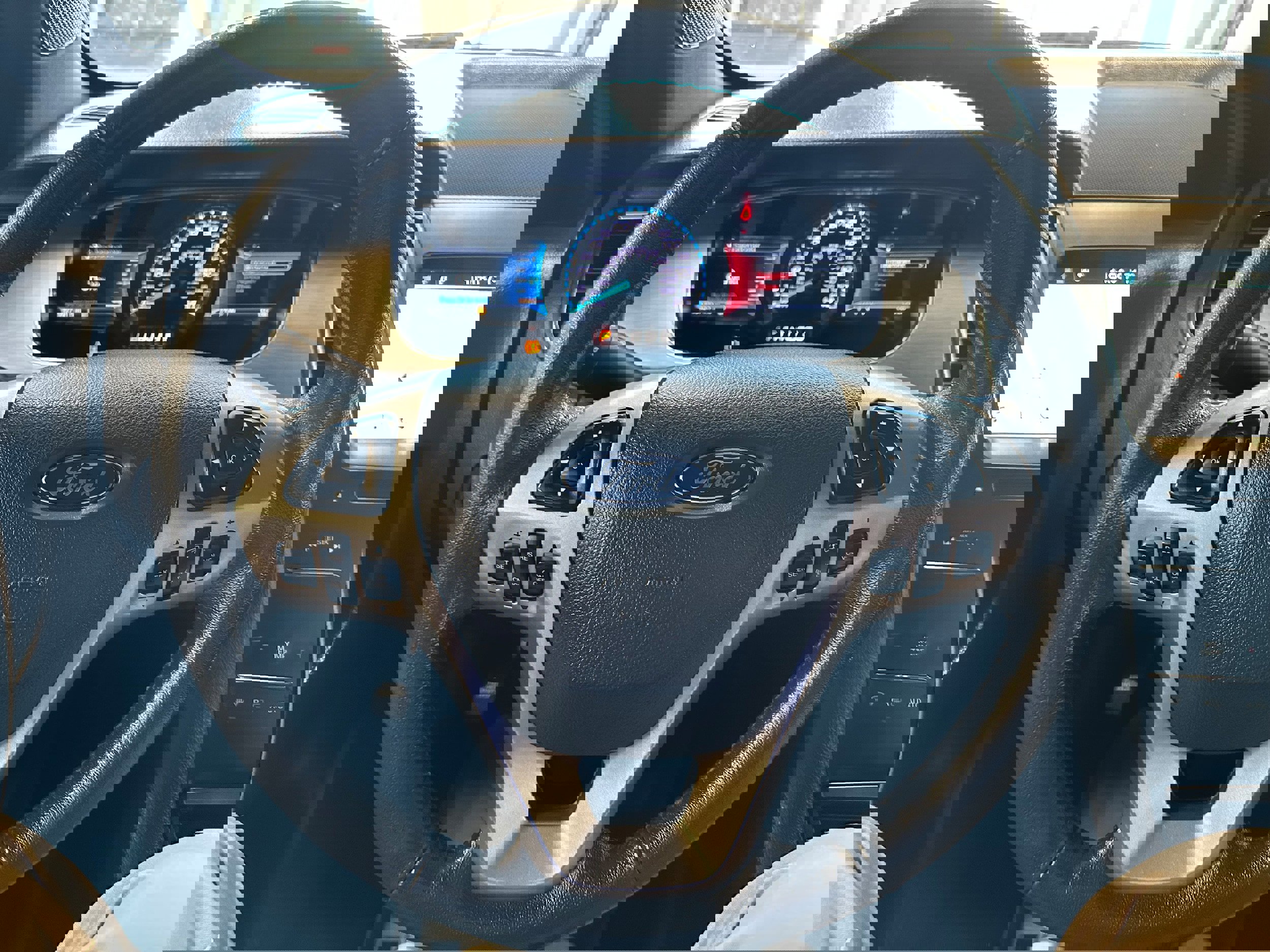 Used 2018 Ford Taurus SEL w/ Equipment Group 201A image 22