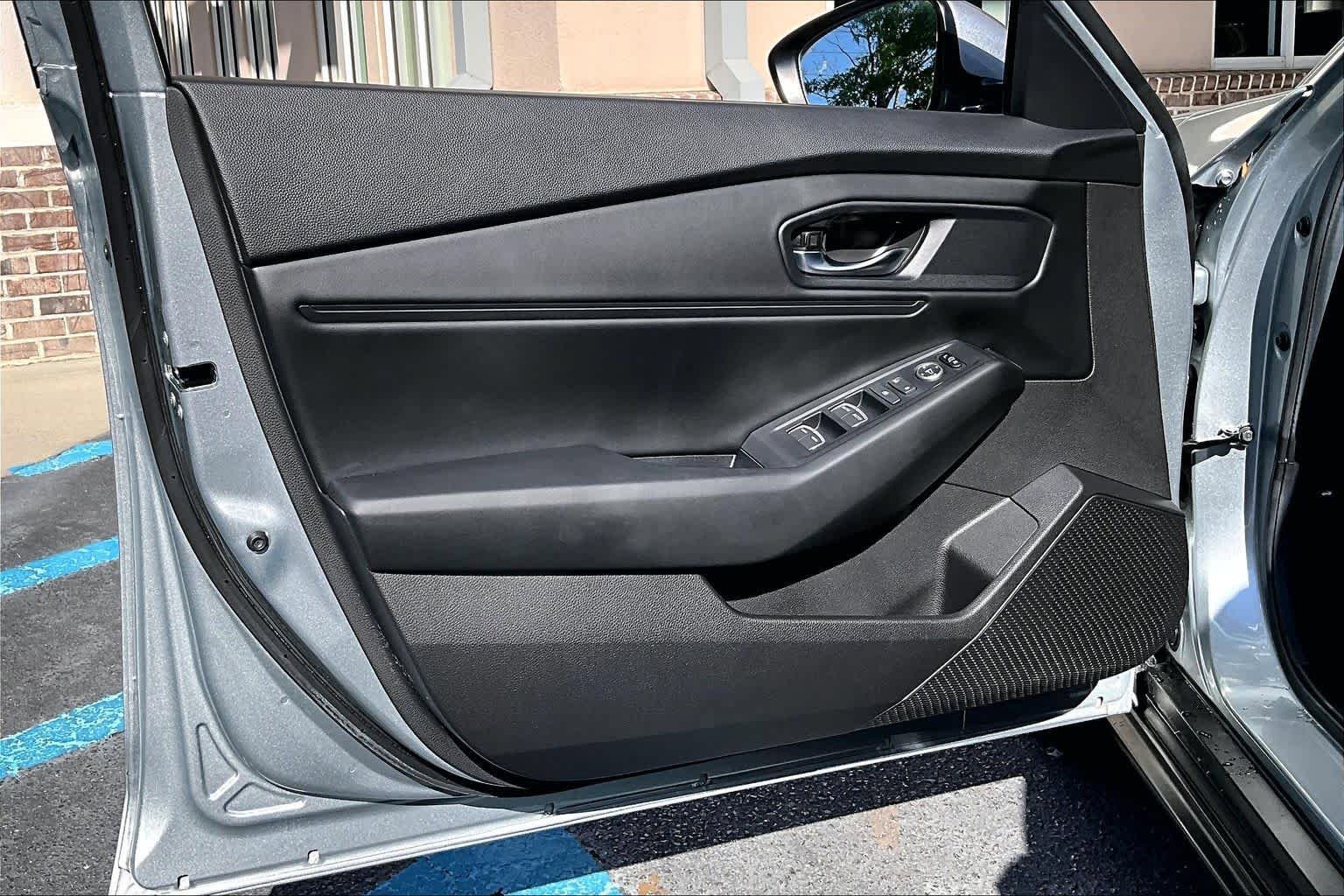 Certified 2024 Honda Accord EX image 22