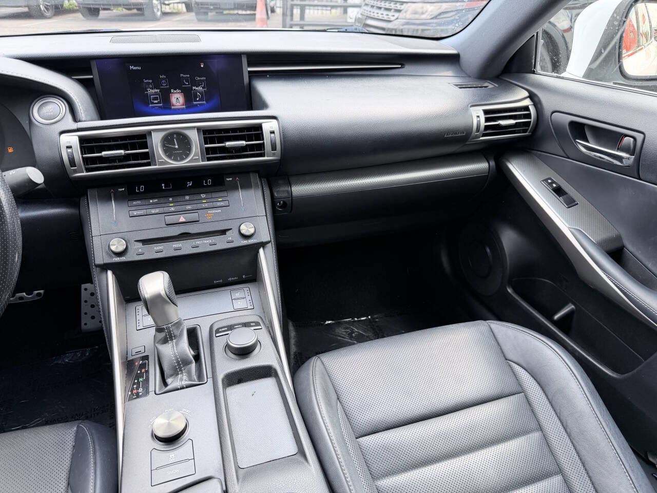 Used 2016 Lexus IS 200t w/ F Sport Package RWD image 17