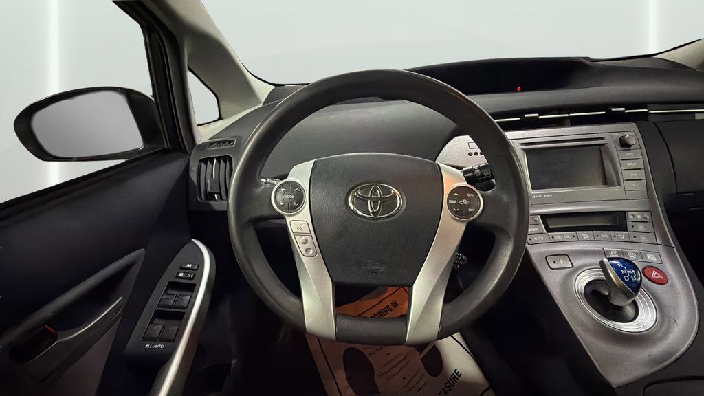 Used 2015 Toyota Prius Three w/ Solar Roof Package FWD image 21