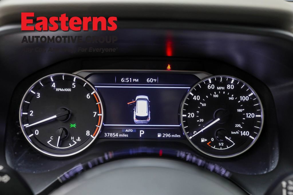 Used 2022 Nissan Rogue SV w/ SV Premium Package image 18