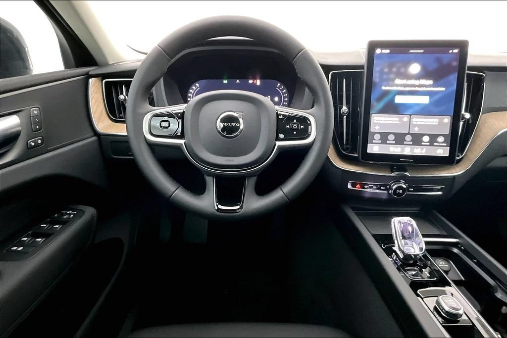 New 2026 Volvo XC60 B5 Core w/ Climate Package AWD/4WD image 13