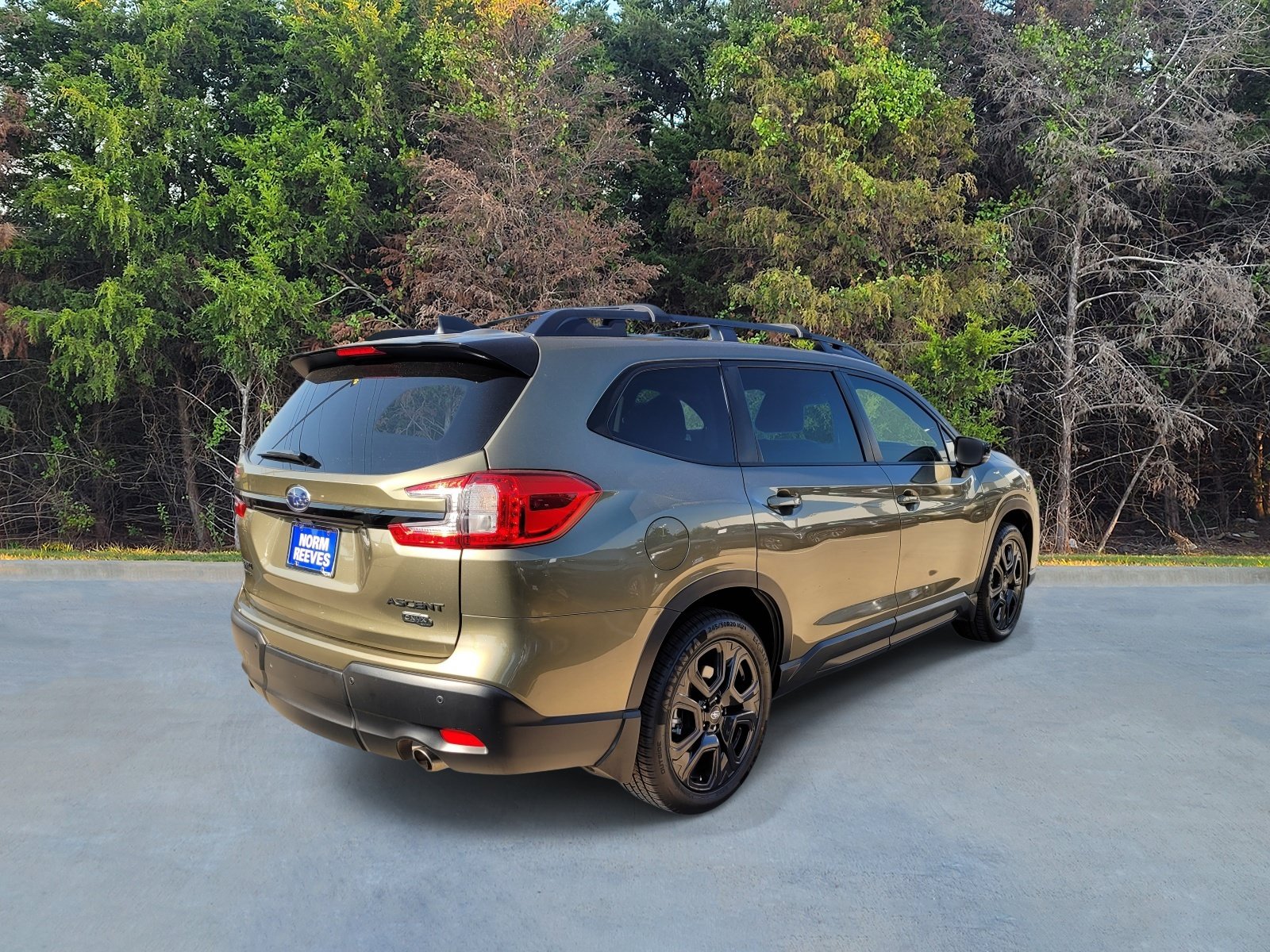 Used 2025 Subaru Ascent Onyx Edition AWD/4WD image 17