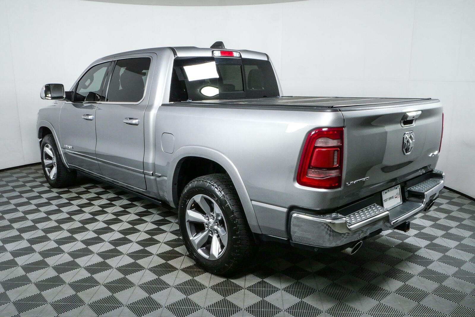 Used 2019 RAM 1500 Limited AWD/4WD image 29