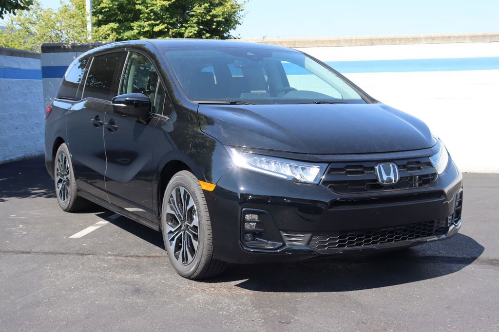 Used 2026 Honda Odyssey Elite image 7