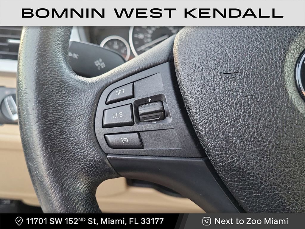 Used 2018 BMW 320i xDrive Sedan image 11