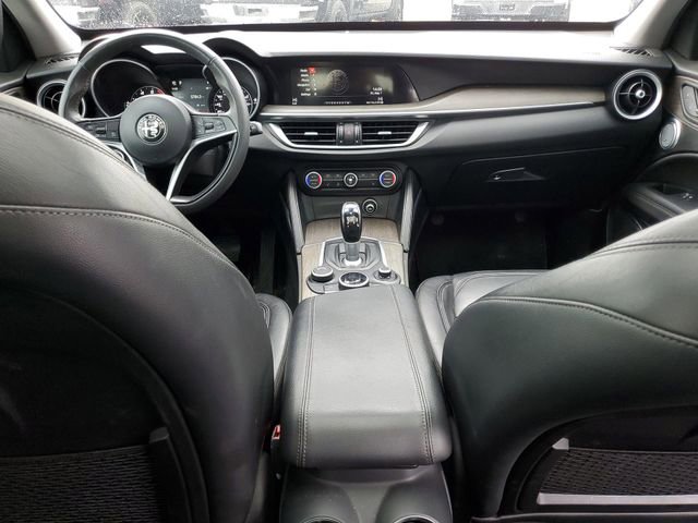 Used 2018 Alfa Romeo Stelvio Ti AWD/4WD image 20