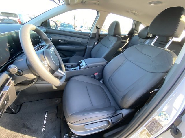 New 2025 Hyundai Tucson SE image 21