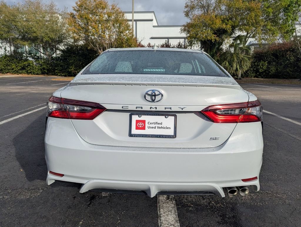 Certified 2024 Toyota Camry SE w/ Convenience Package image 10