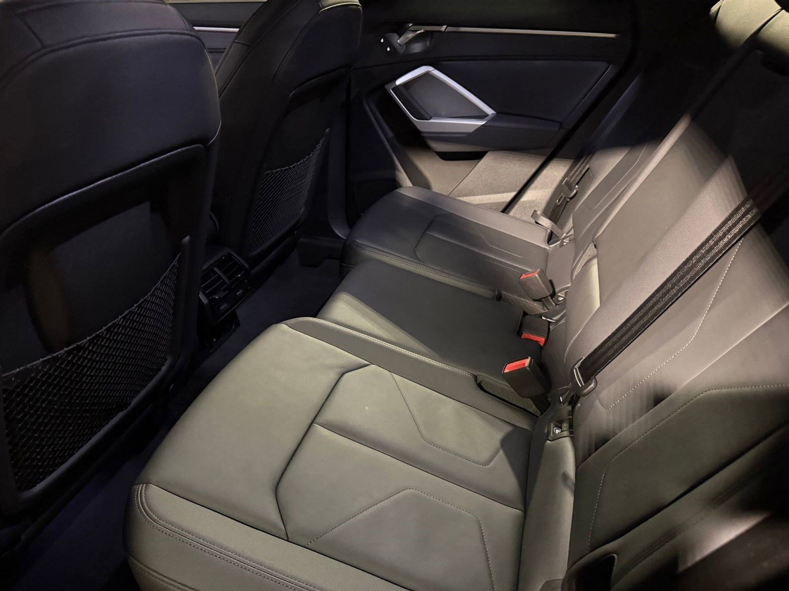 Certified 2024 Audi Q3 2.0T Premium w/ Convenience Package image 22