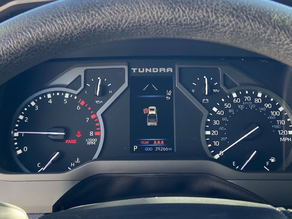 Used 2023 Toyota Tundra SR5 w/ SR5 Convenience Package AWD/4WD image 34