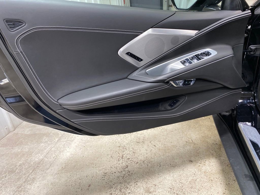 Certified 2022 Chevrolet Corvette Stingray Premium Conv w/ Z51 Performance Package image 29